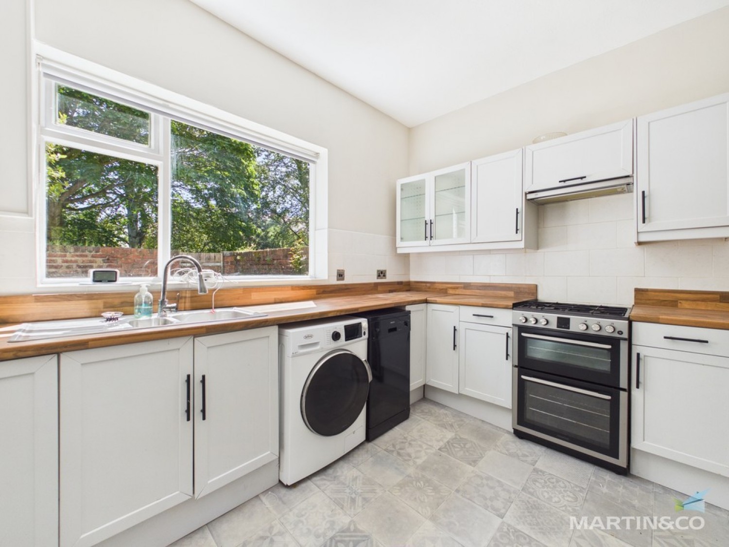 2 bedroom House for Letting The Ginnel, Port Sunlight, Wirral