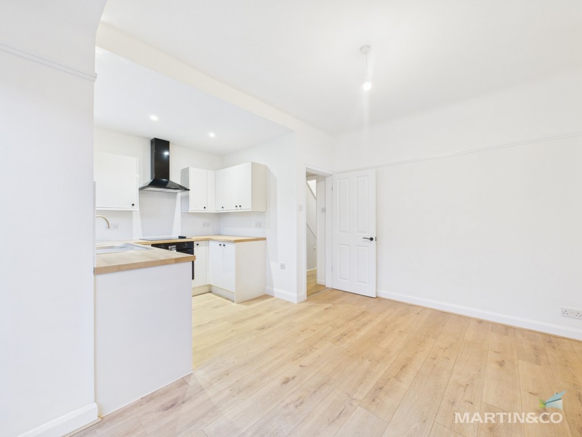 Rosefield Avenue, Bebington