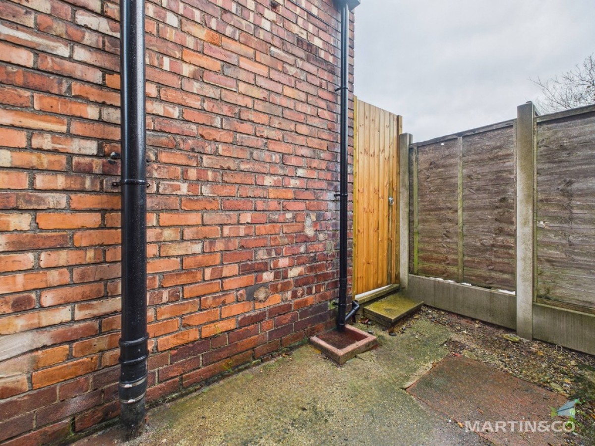 Rosefield Avenue, Bebington