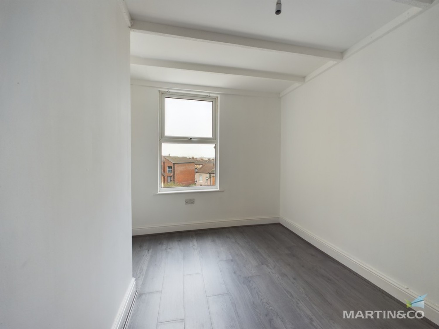 2 bedroom House in Holborn Hill, Tranmere, Wirral