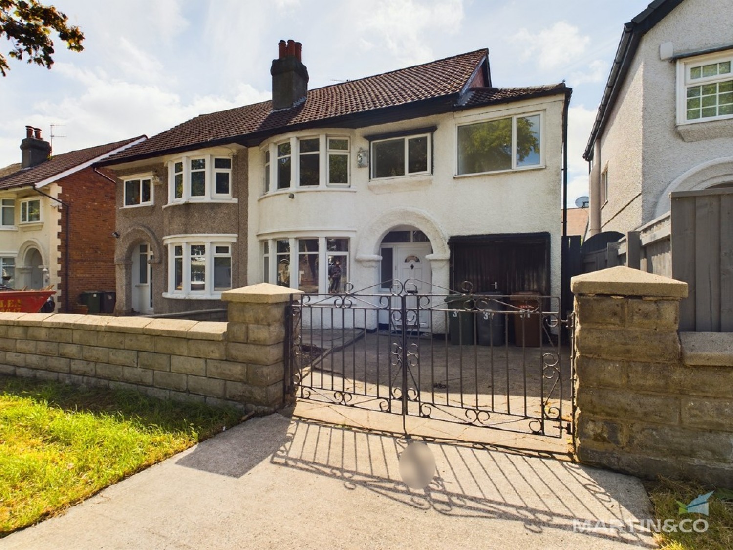 Kings Lane , Bebington