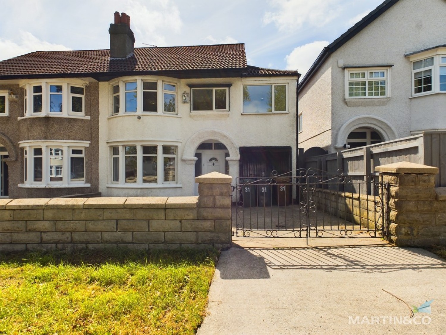Kings Lane , Bebington