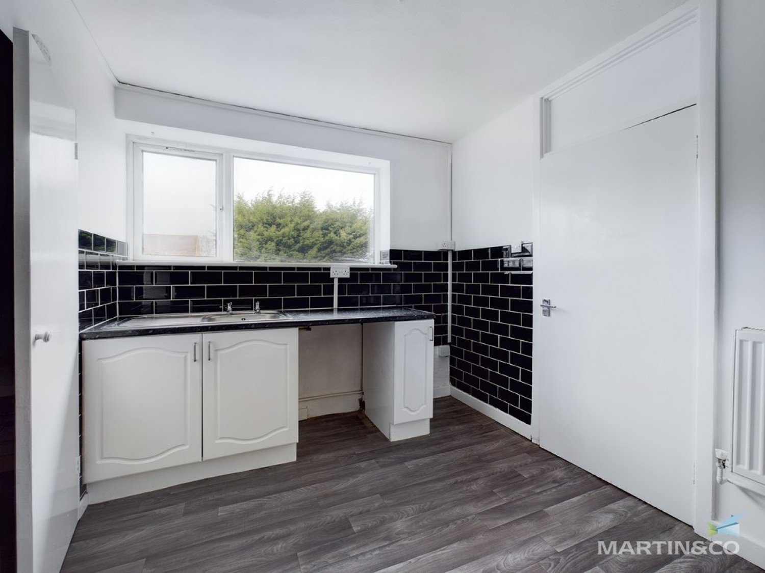 2 bedroom Flat for Letting Pasture Road, Moreton, Wirral