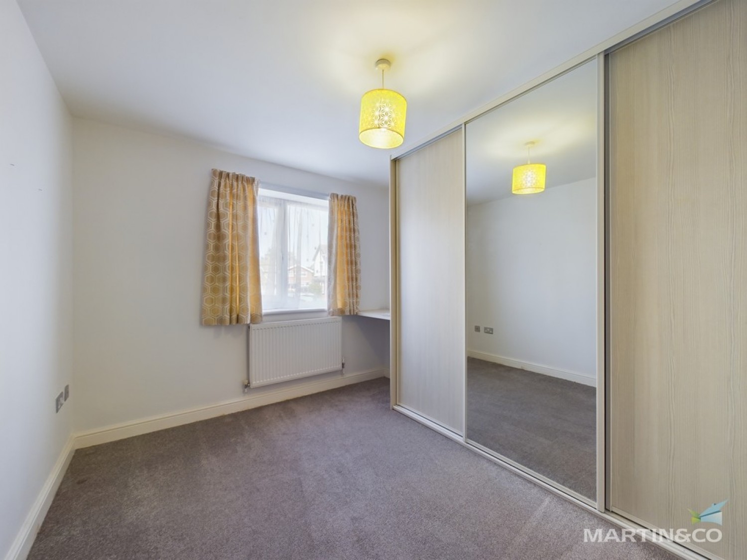 2 bedroom Flat for Letting The Elms, Bebington