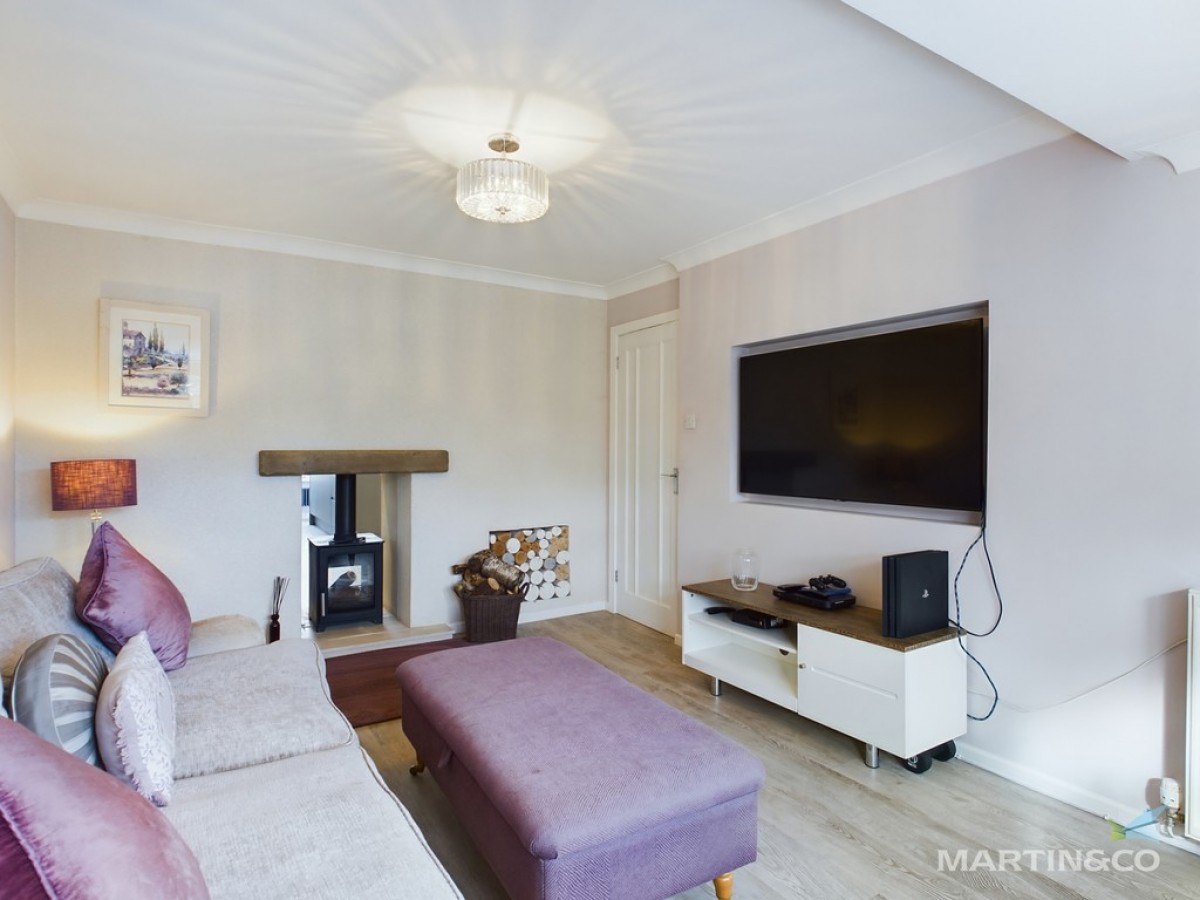 Sealy Close , Spital