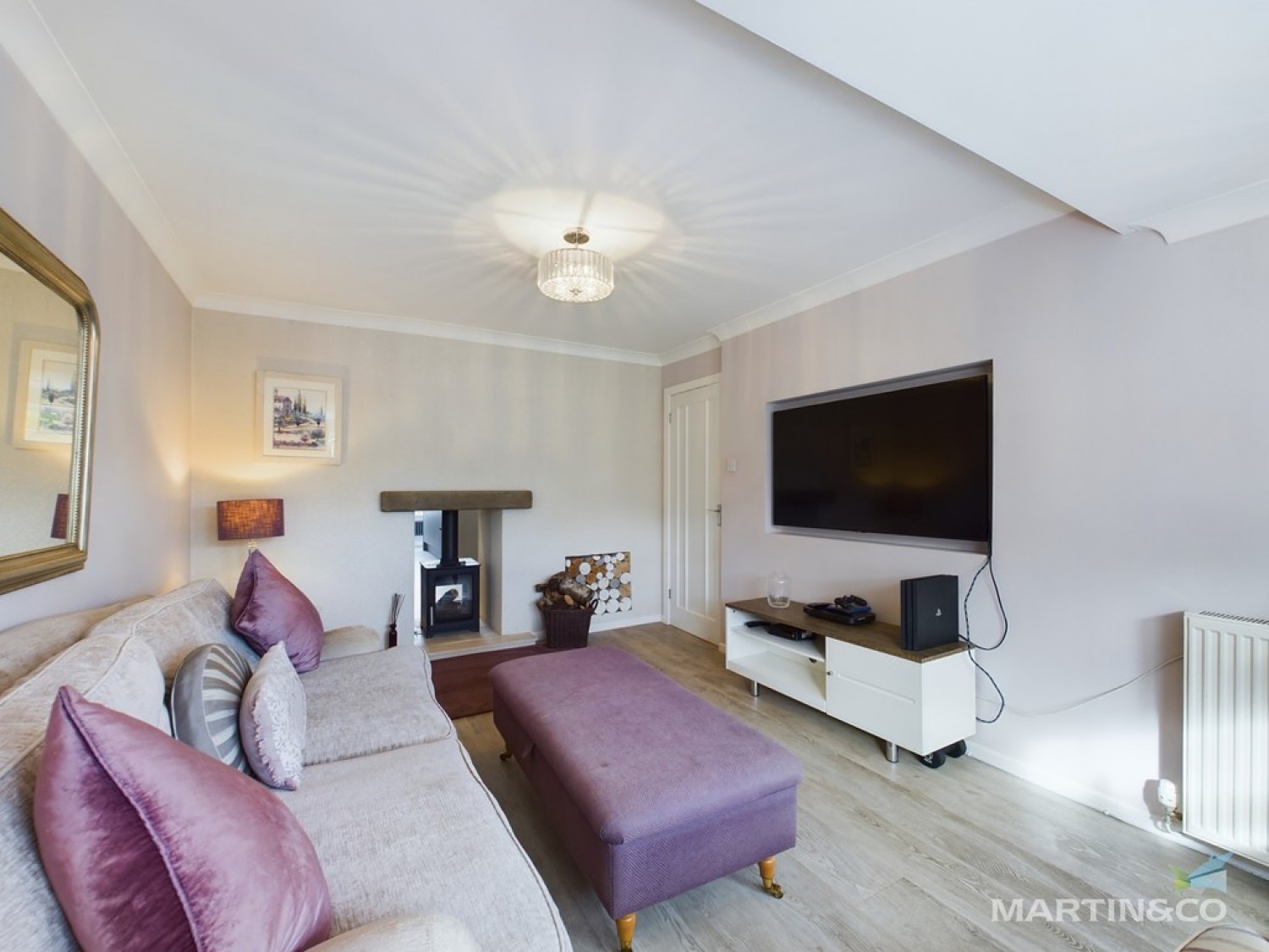 Sealy Close , Spital