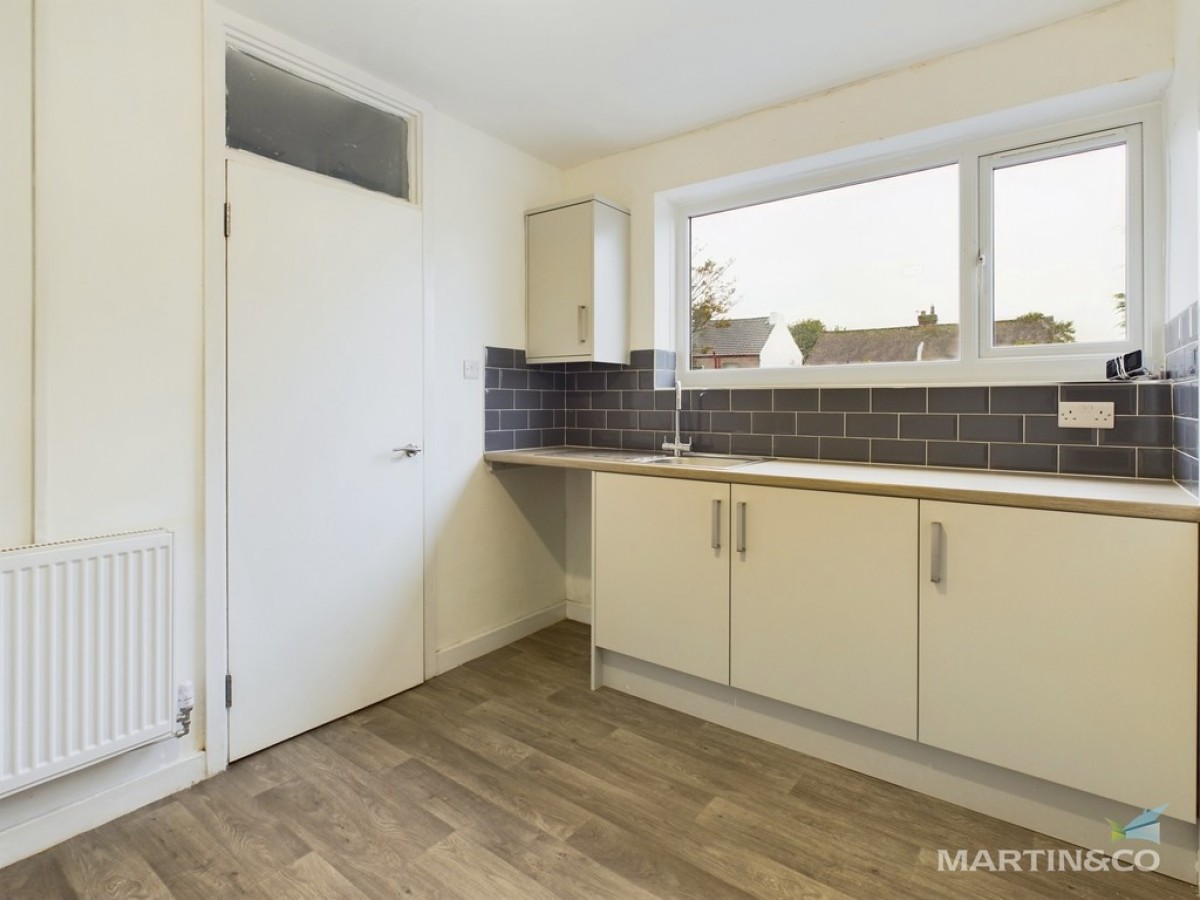 Pasture Road , Moreton