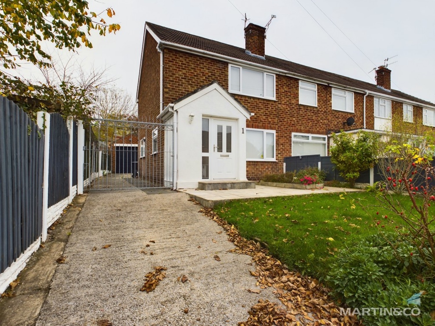 Richmond Close , Bebington