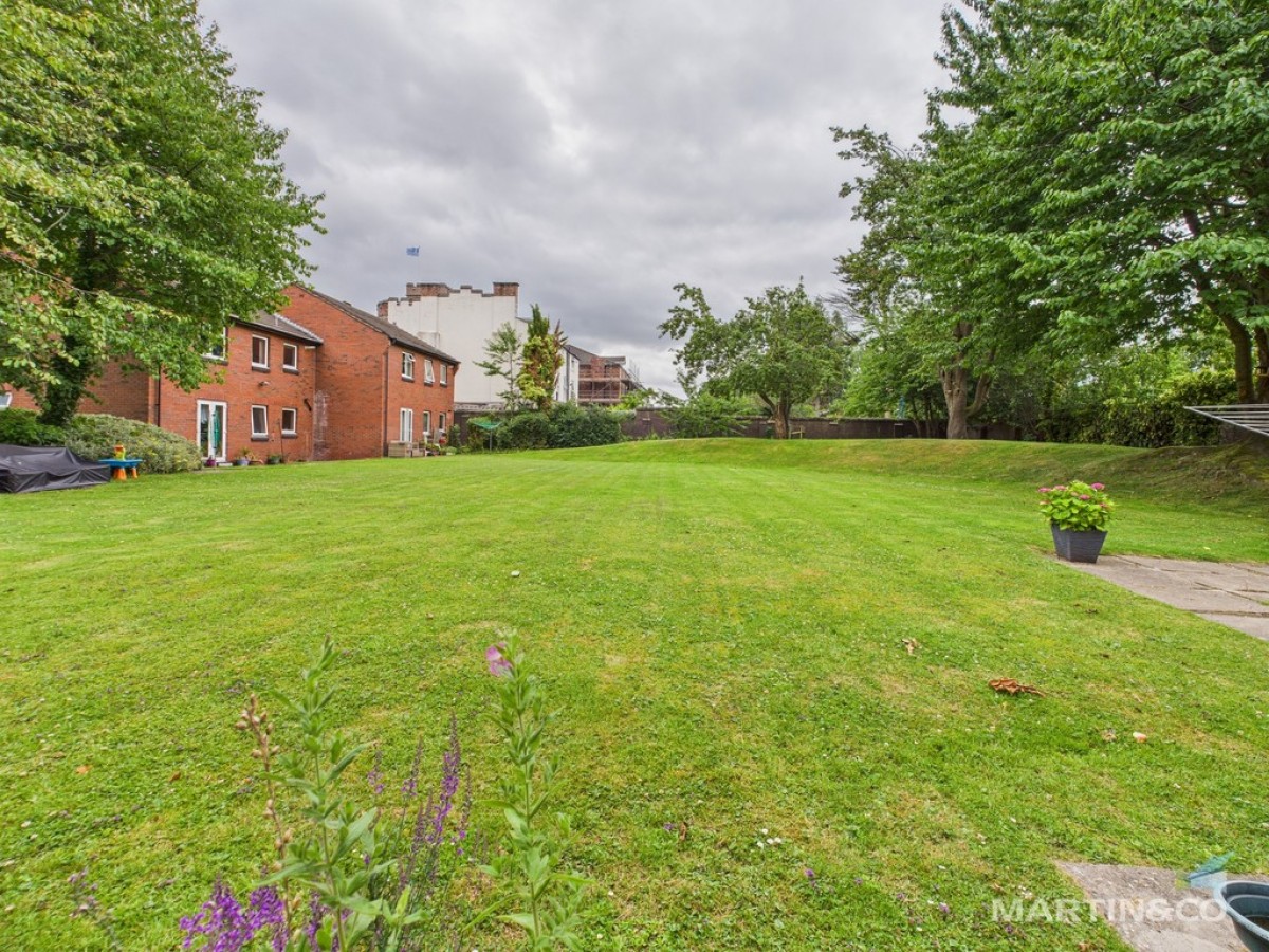 Norlands Court, 142 Bebington Rd