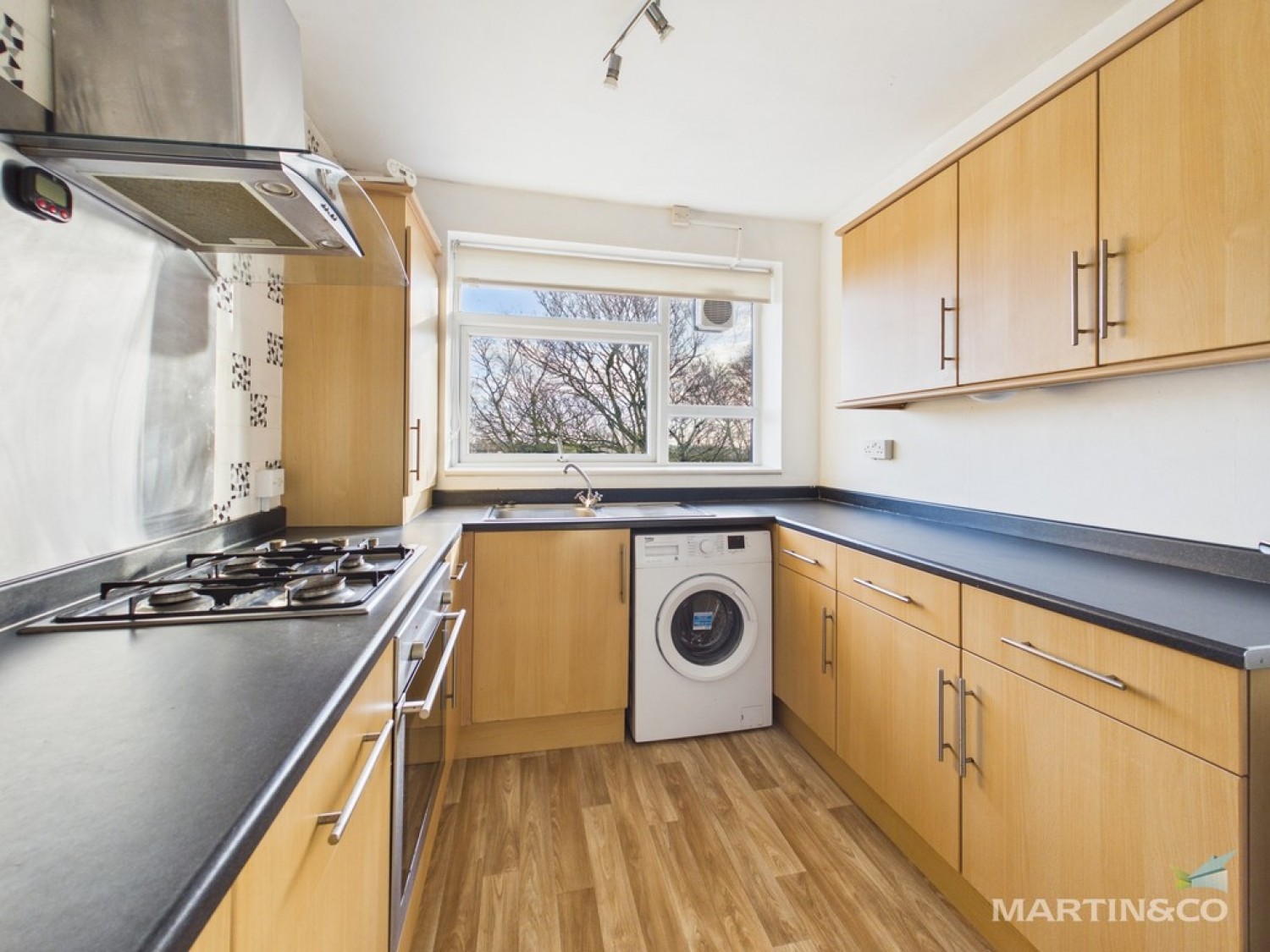 2 bedroom Flat for Sale Arno Court, Storeton Road