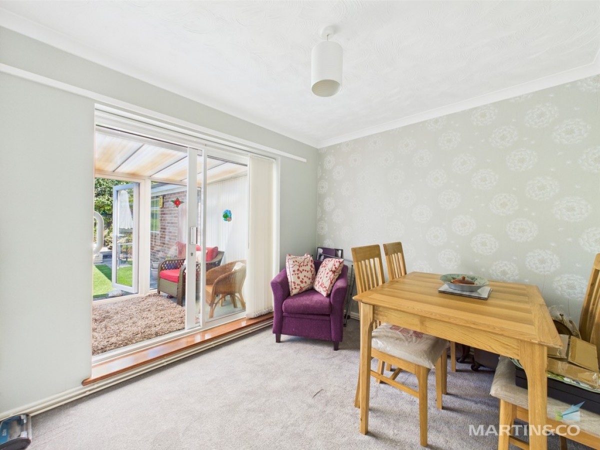 Rothesay Dr, Eastham, Wirral