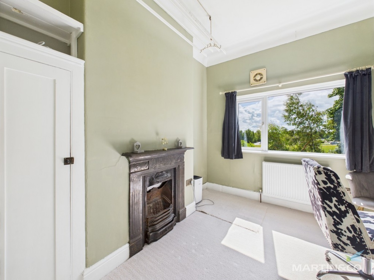 5 bedroom House for Sale Elm Road, Bebington, Wirral