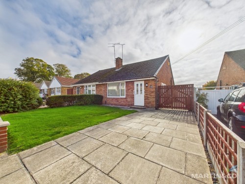 Sunningdale , Bromborough, Wirral