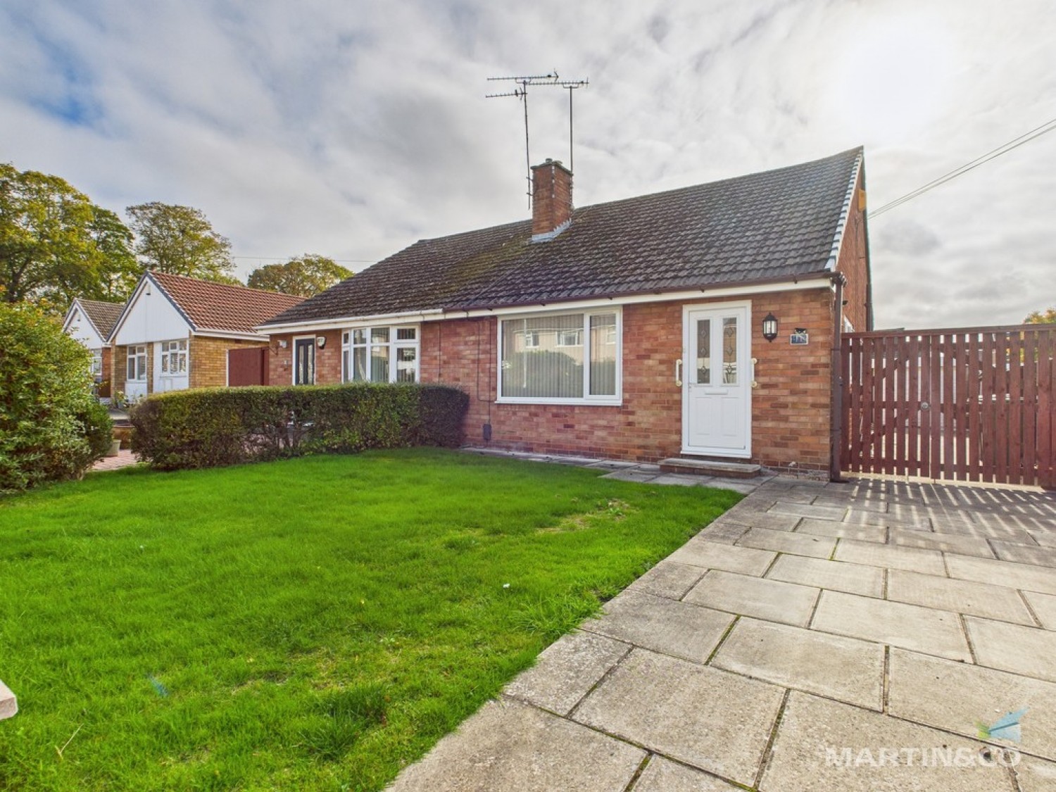 Sunningdale , Bromborough, Wirral