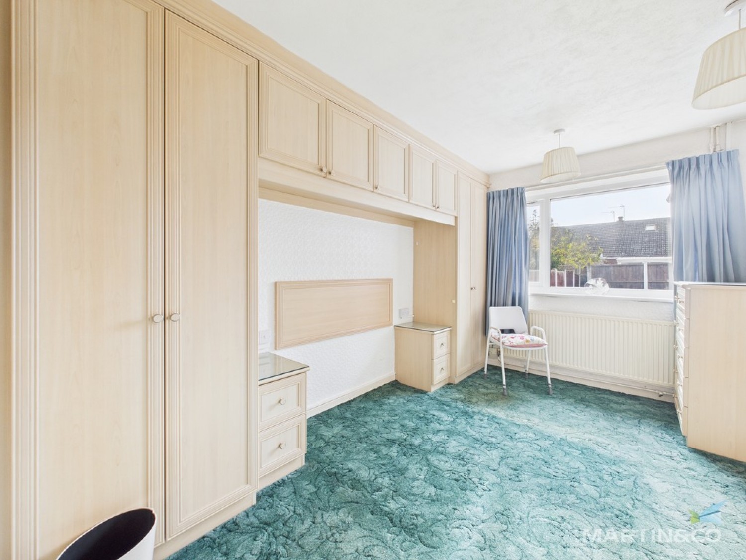 Sunningdale , Bromborough, Wirral