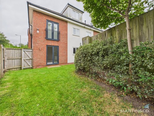 beresford court, bebington