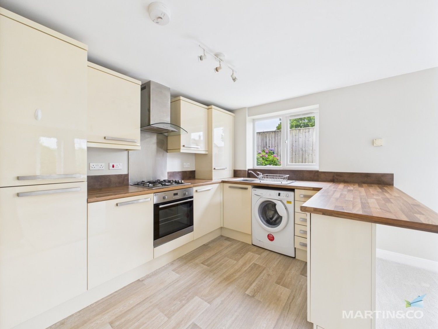 beresford court, bebington