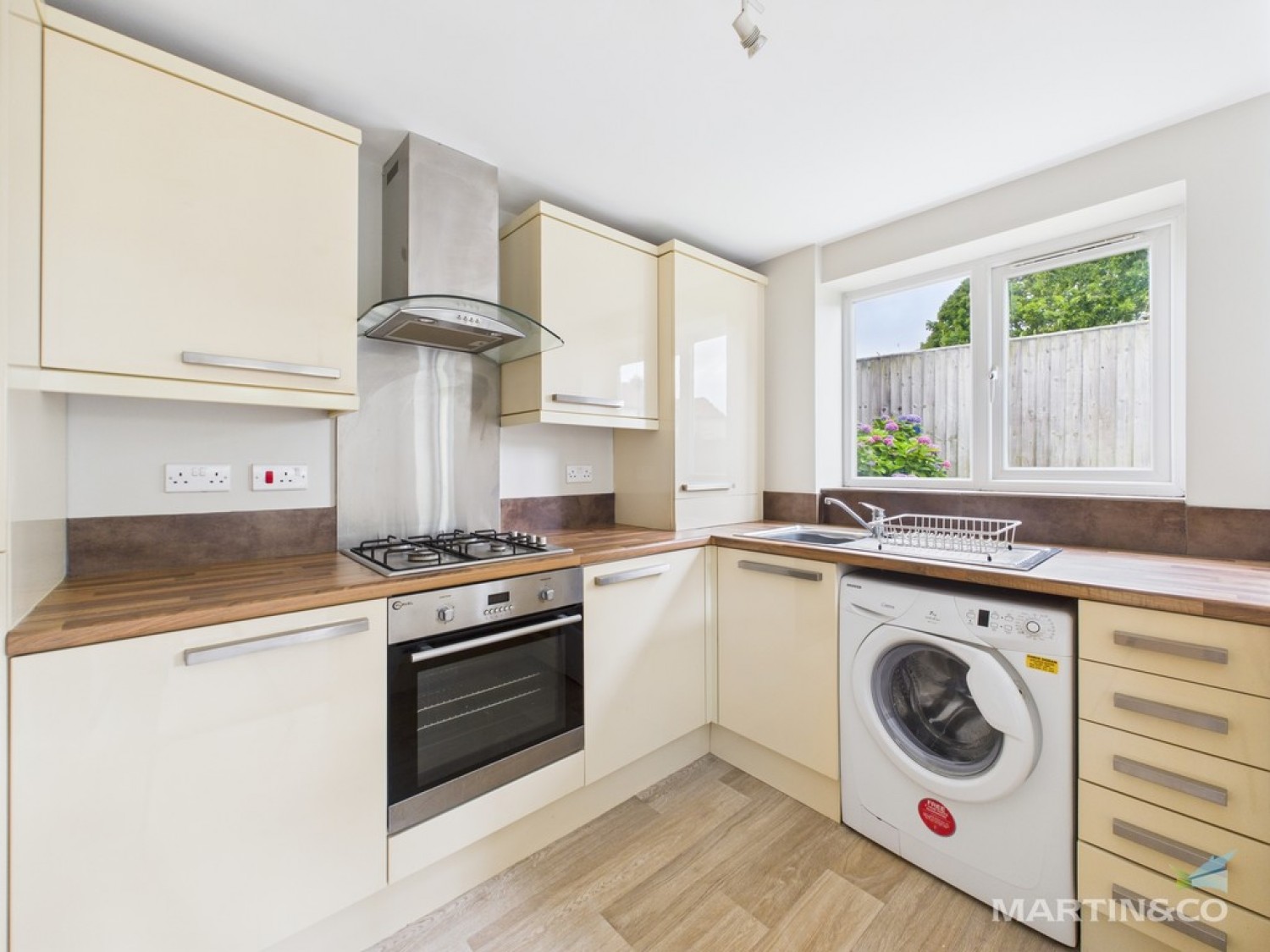 beresford court, bebington