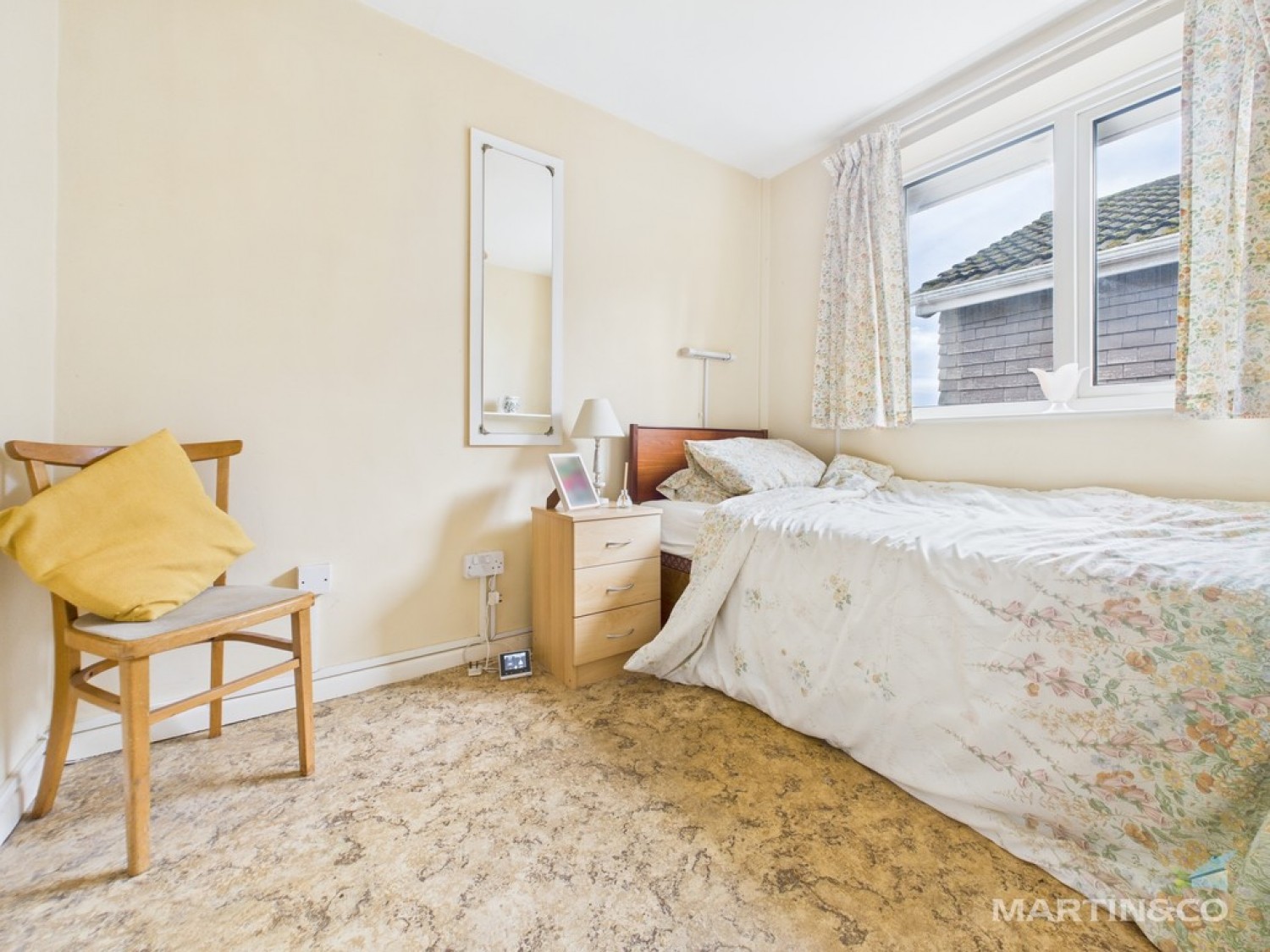 3 bedroom House in Chorley Way, Spital, Wirral