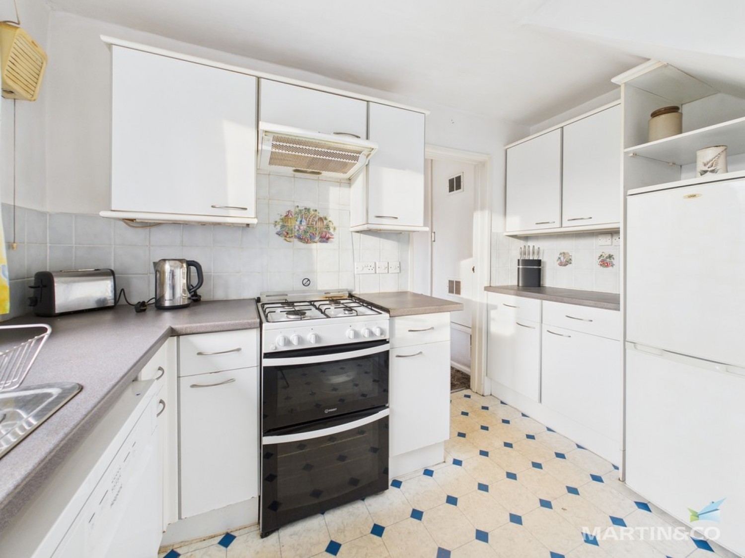 3 bedroom House in Chorley Way, Spital, Wirral