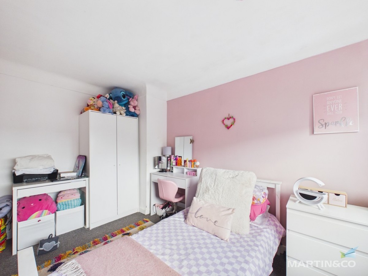 Derwent Road, Bebington