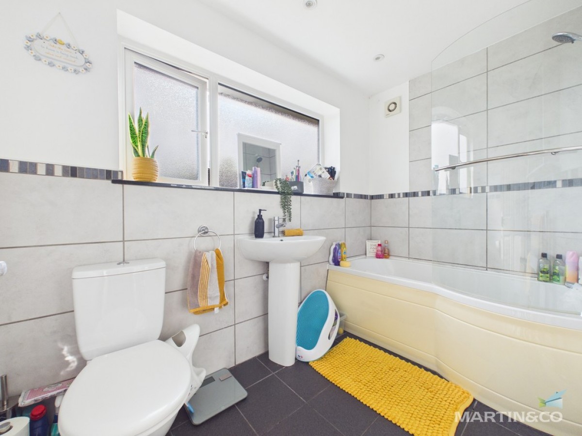 Derwent Road, Bebington