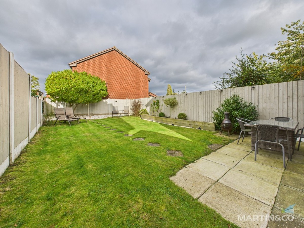 Mapleton Close, Prenton