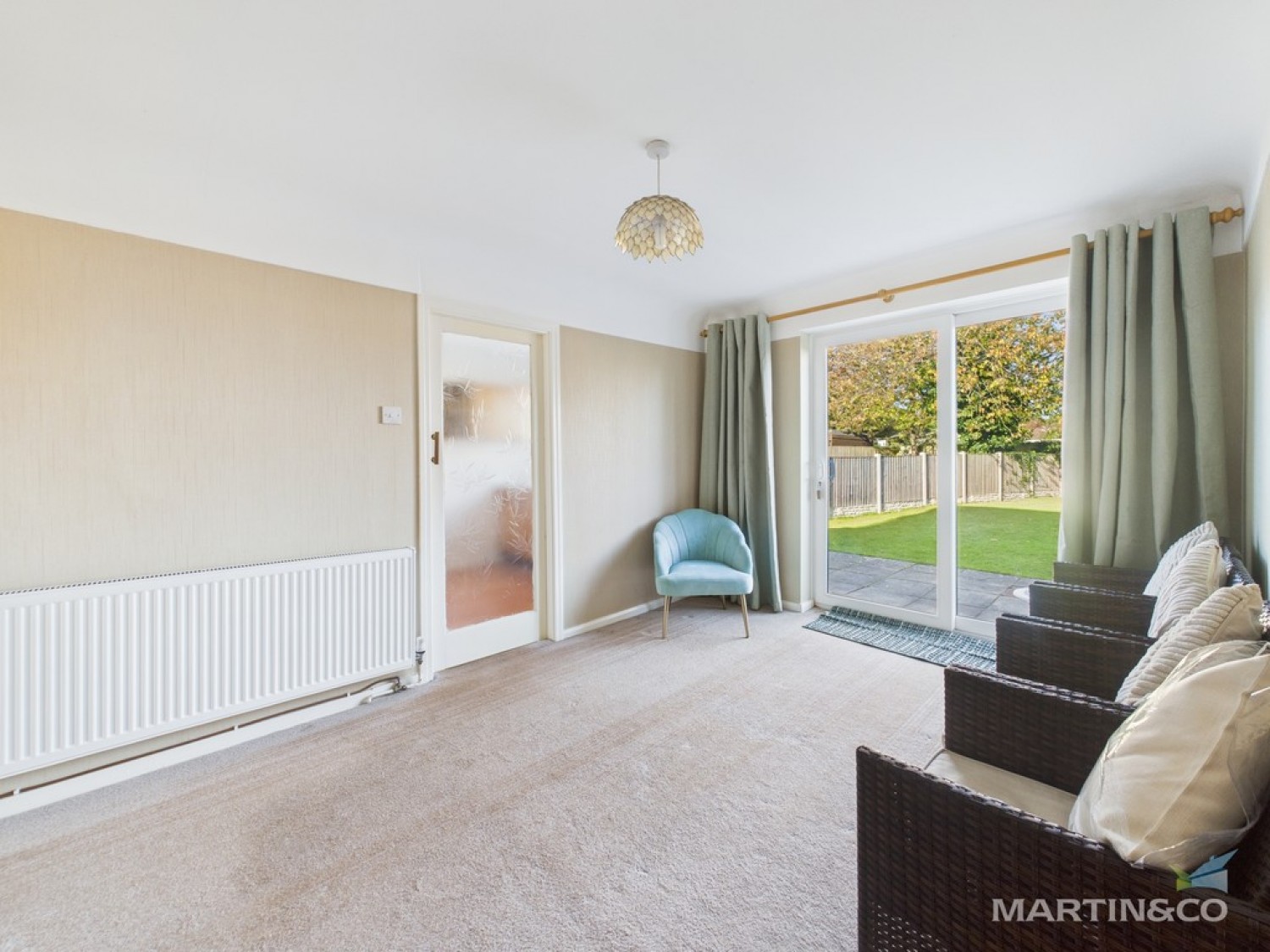 3 bedroom House in Village Rd, Bebington, Wirral