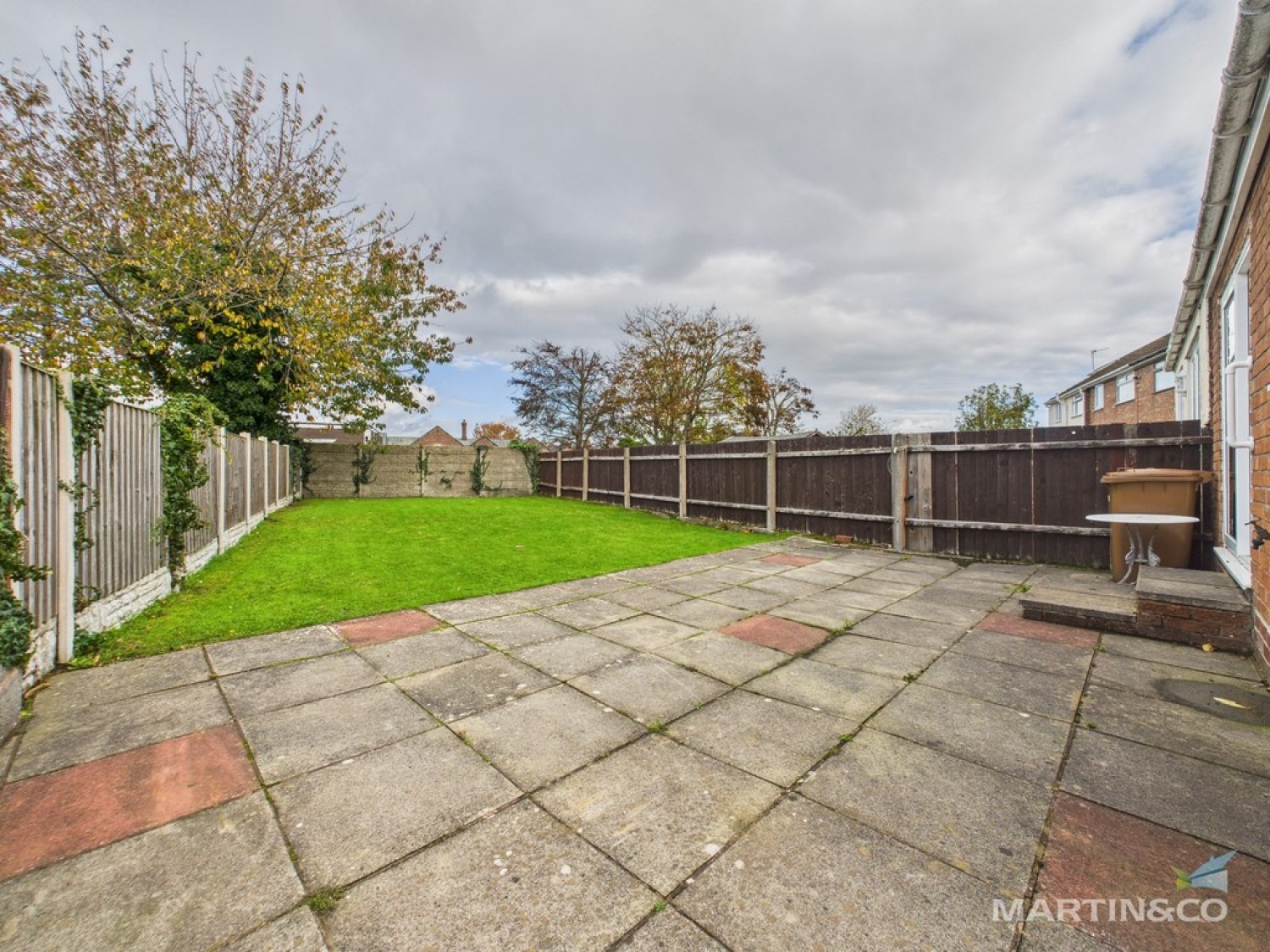 3 bedroom House in Village Rd, Bebington, Wirral