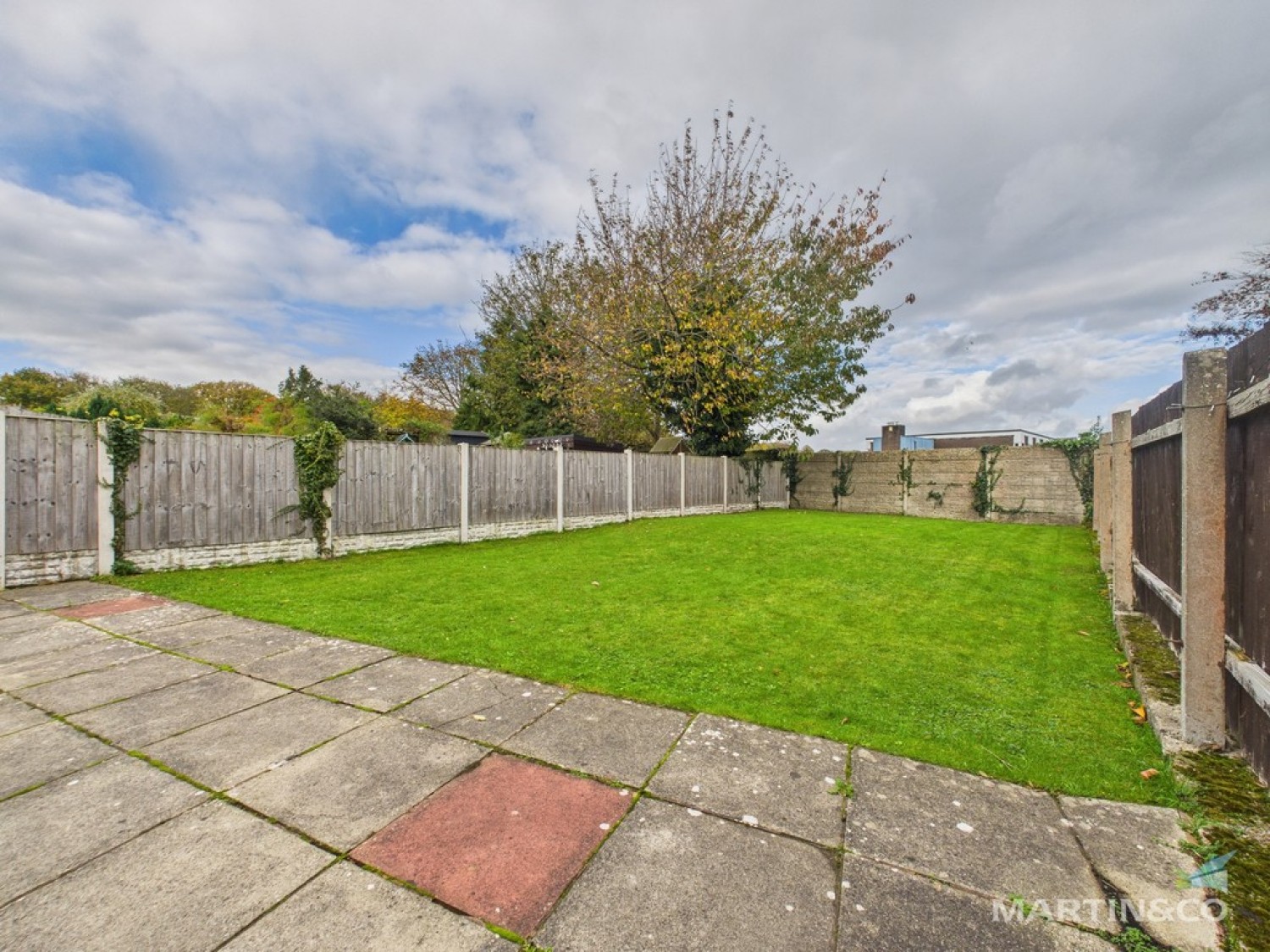 3 bedroom House in Village Rd, Bebington, Wirral