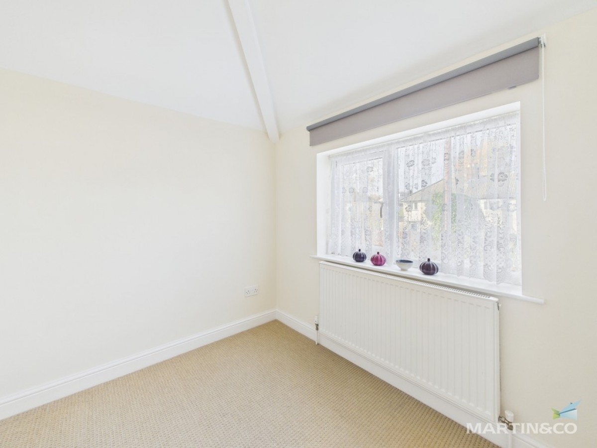 Parkfield Road, Bebington