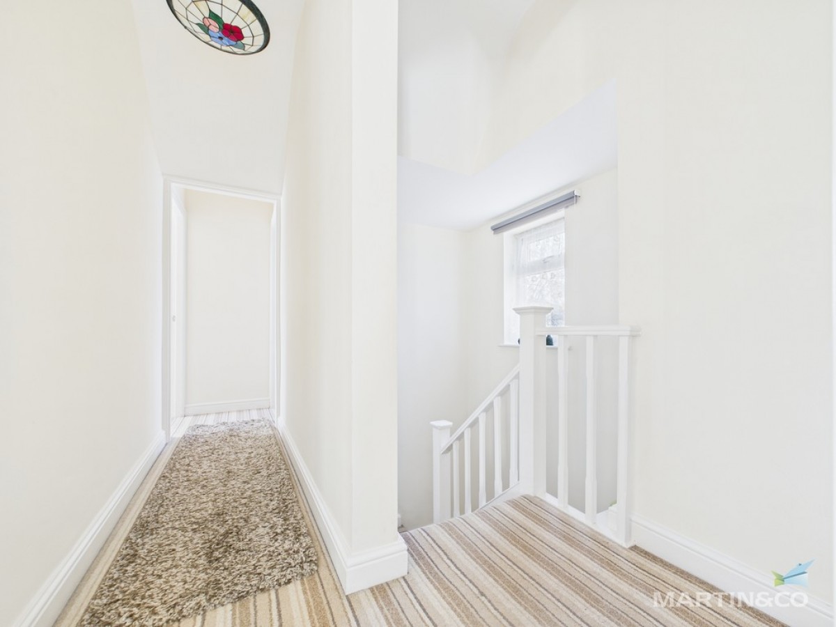 Parkfield Road, Bebington