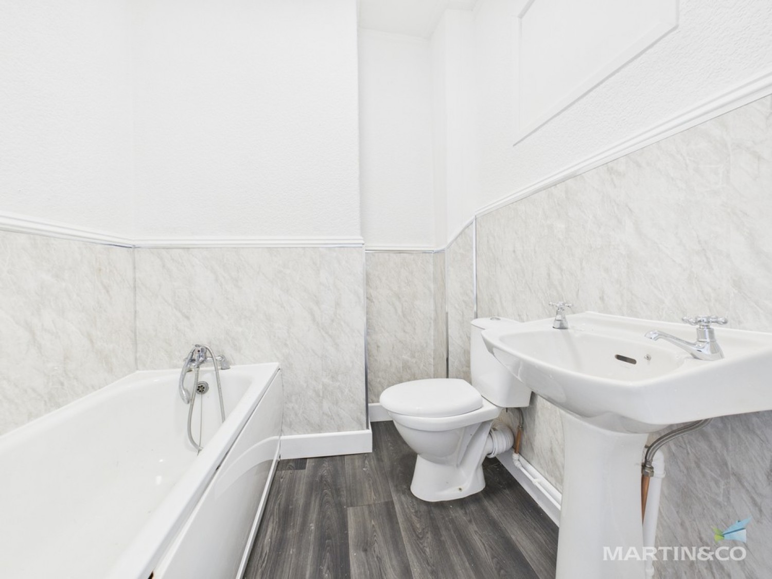 2 bedroom House in Falkland Street, Birkenhead