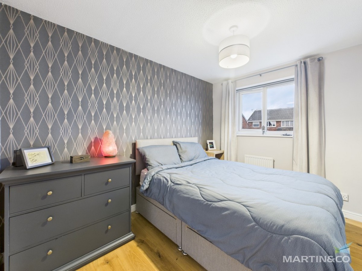 Hawksmore Close, Saughall Massie