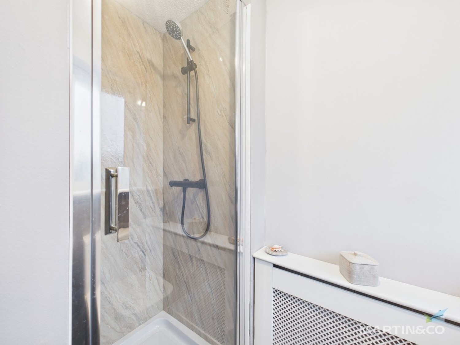 4 bedroom House in Hawksmore Close, Saughall Massie