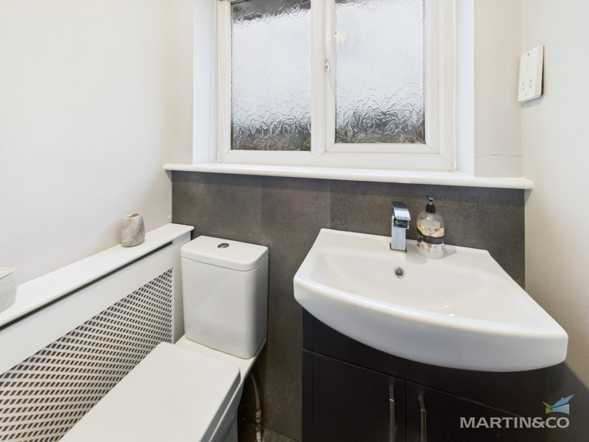 Hawksmore Close, Saughall Massie