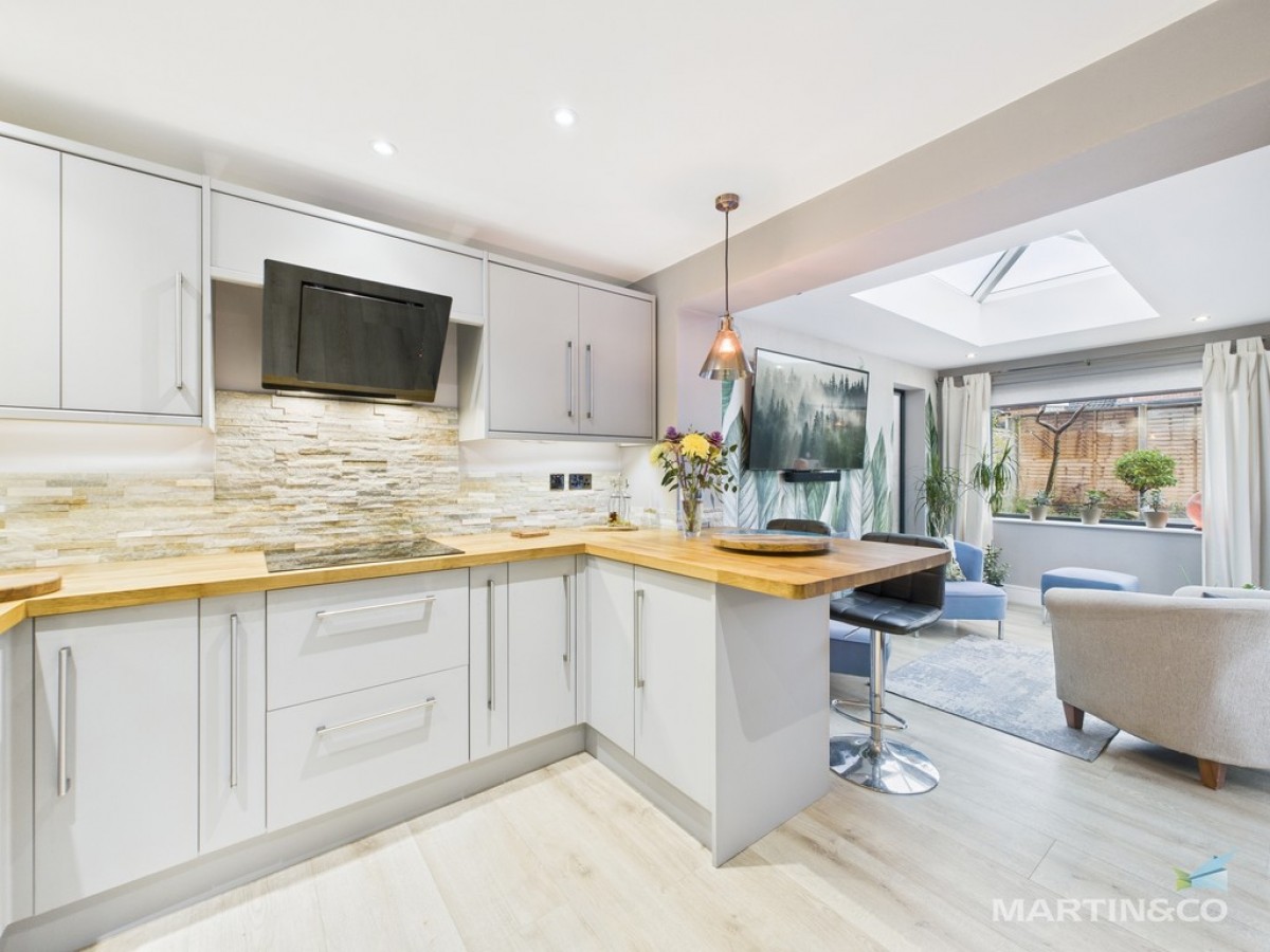 Hawksmore Close, Saughall Massie