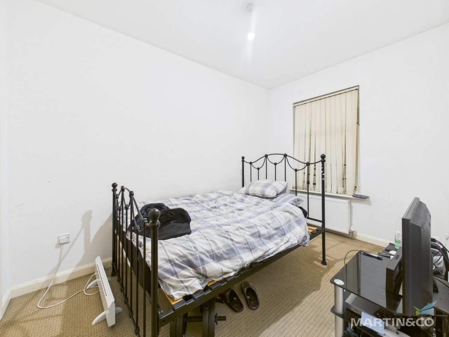 3 bedroom Flat for Auction Old Chester Road, Rock Ferry