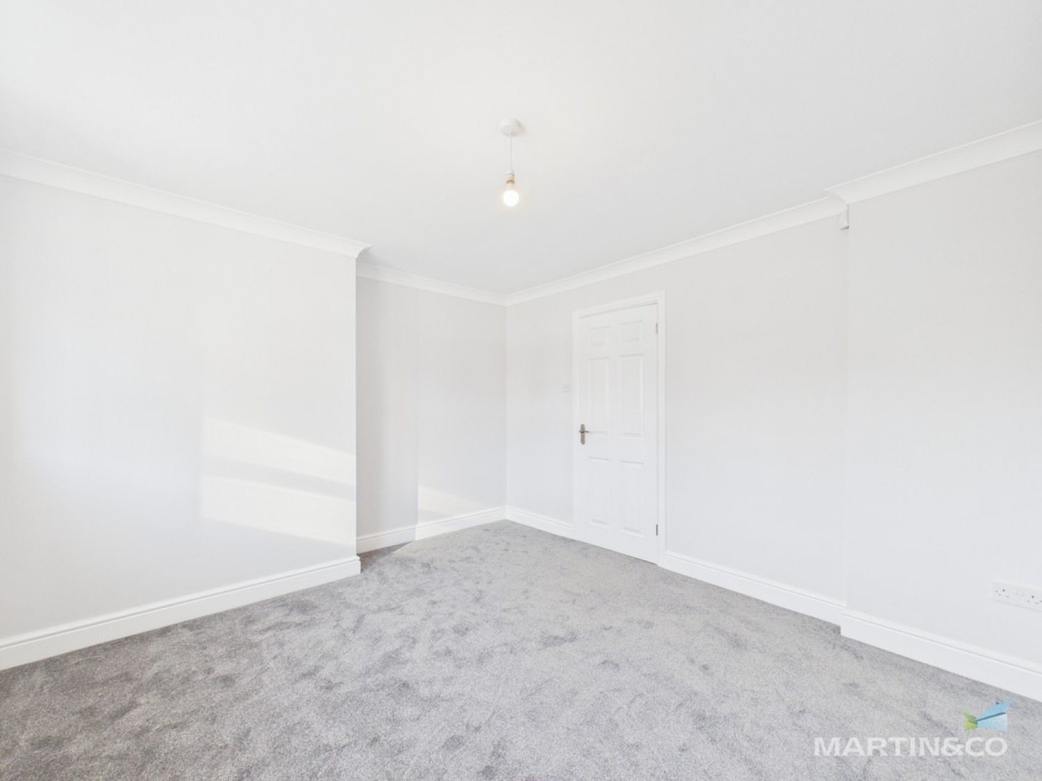 2 bedroom Bungalow for Letting Willaston Road, Moreton, Wirral