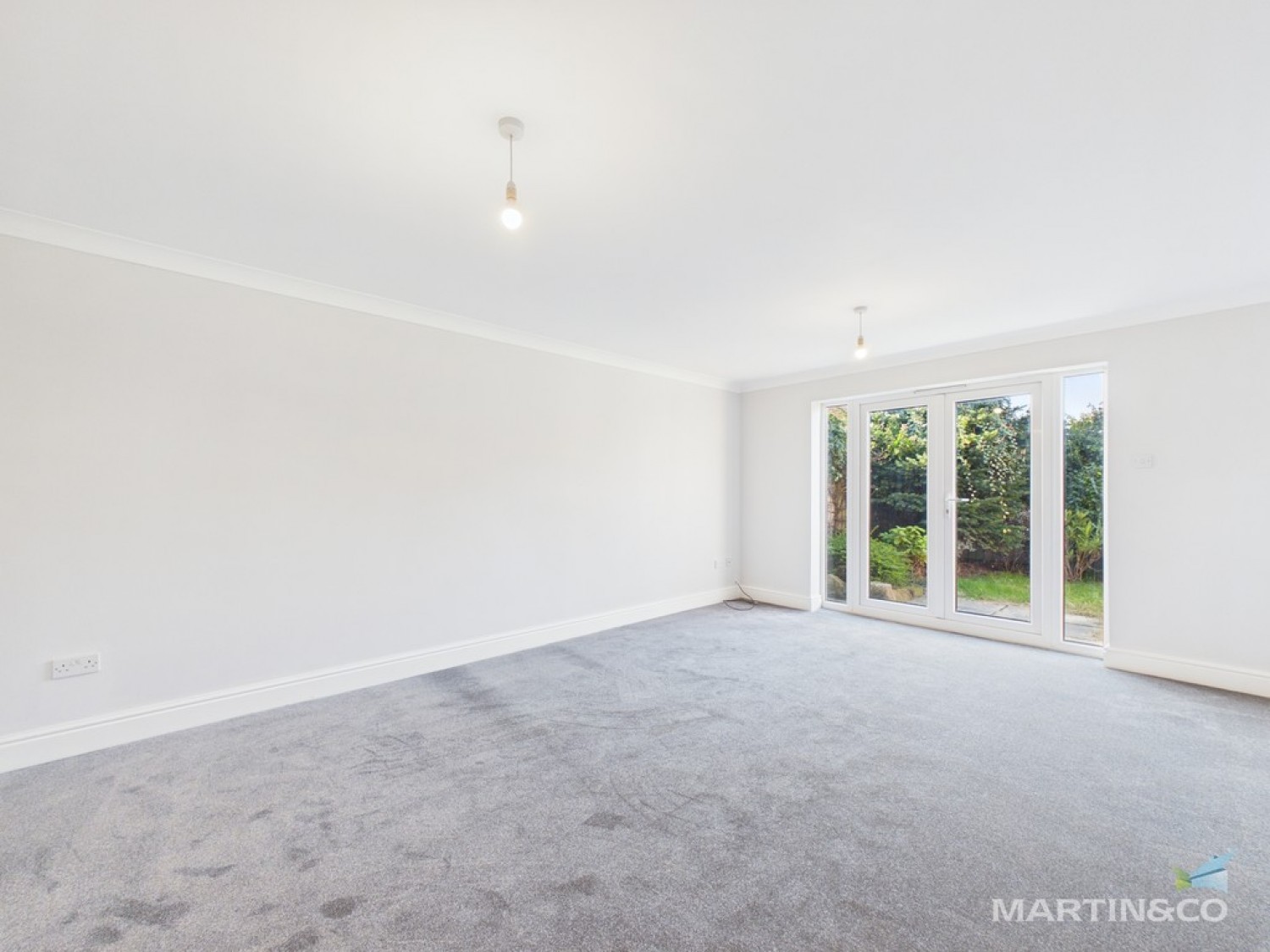 2 bedroom Bungalow for Letting Willaston Road, Moreton, Wirral