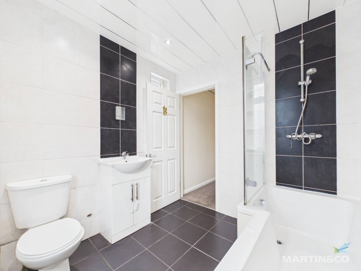 3 bedroom Flat for Sale Hoylake Road, Moreton