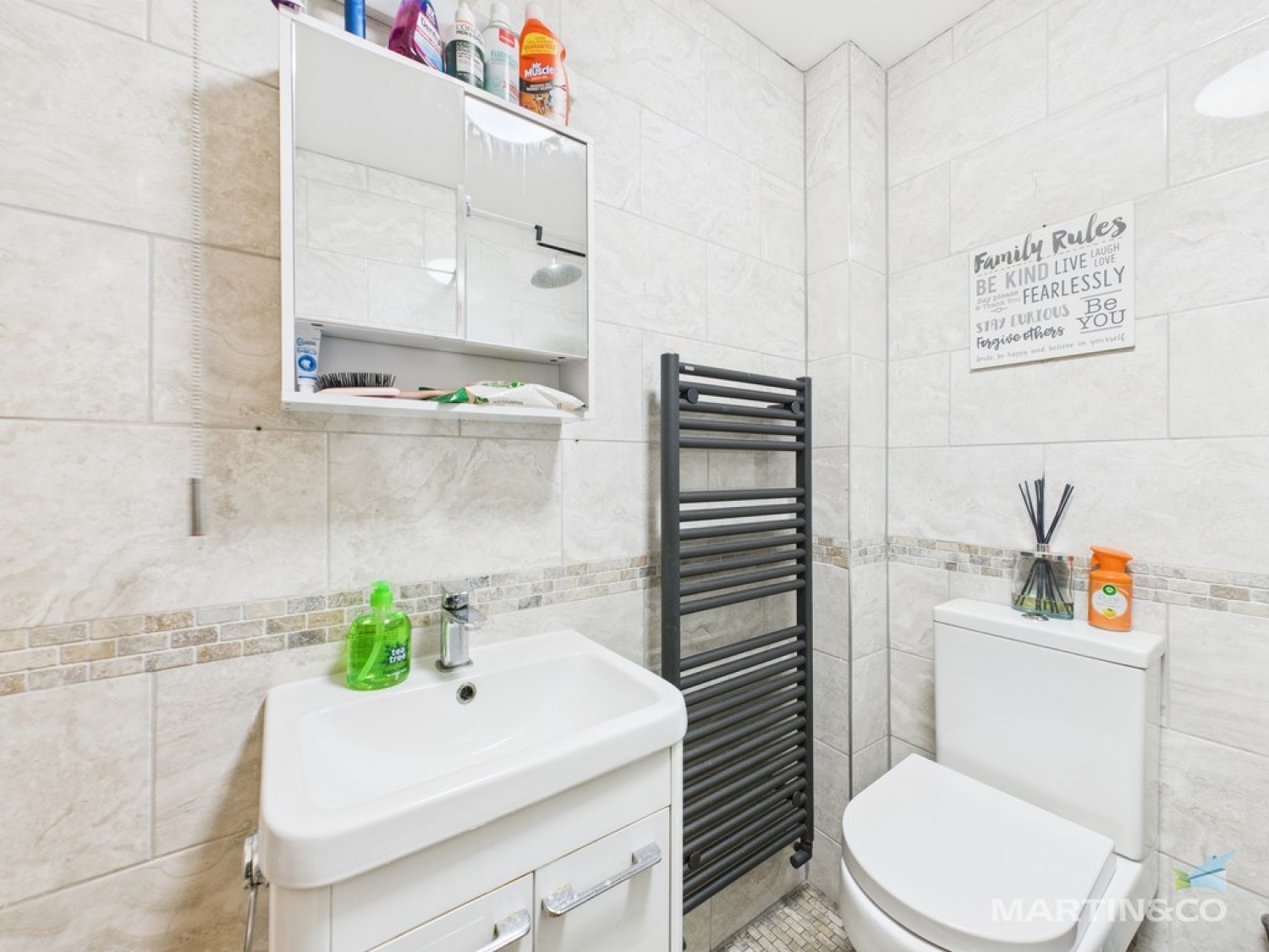 1 bedroom Flat in Bromborough Road , Bebington