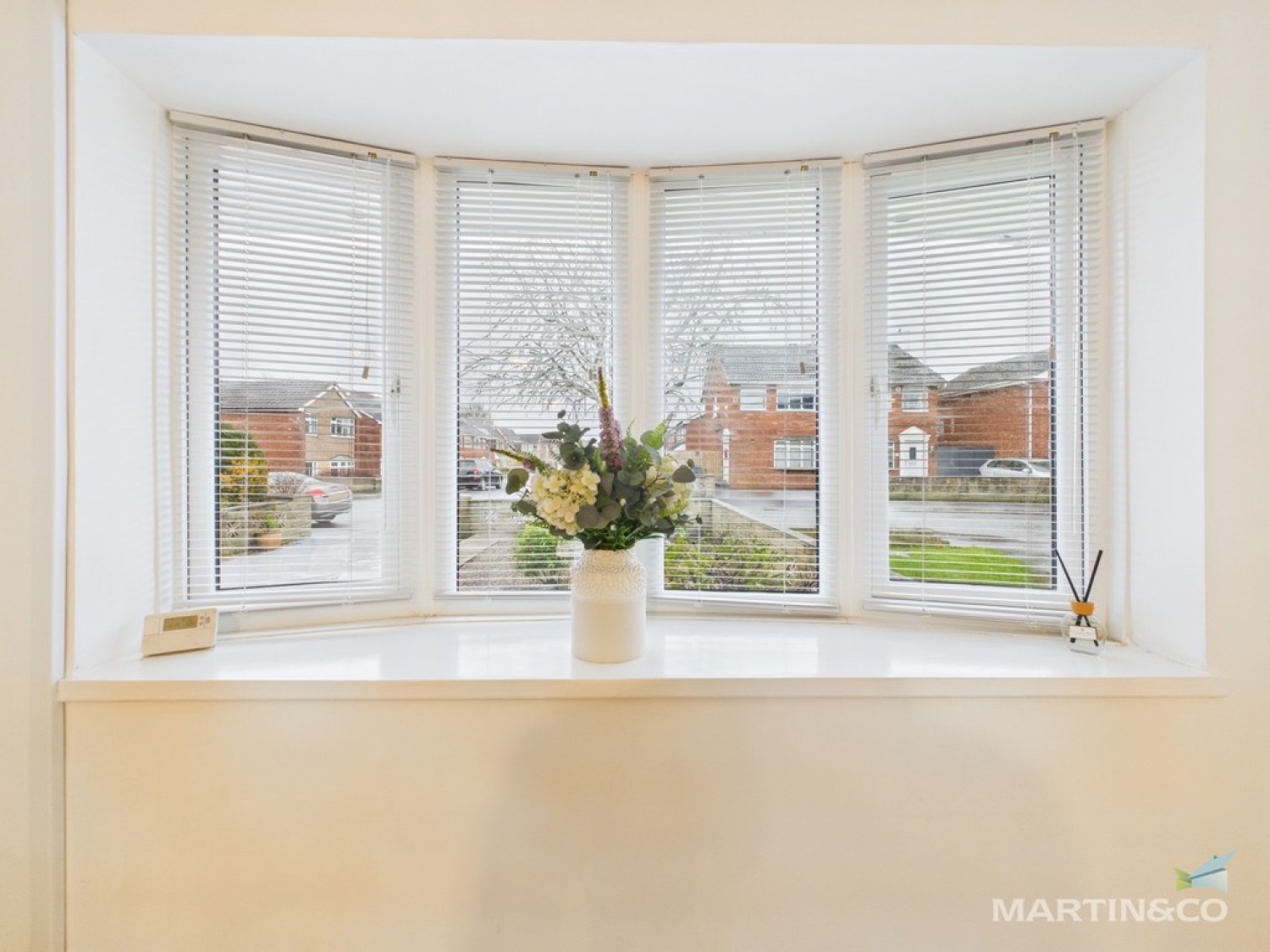 17 Alnwick Drive, Moreton