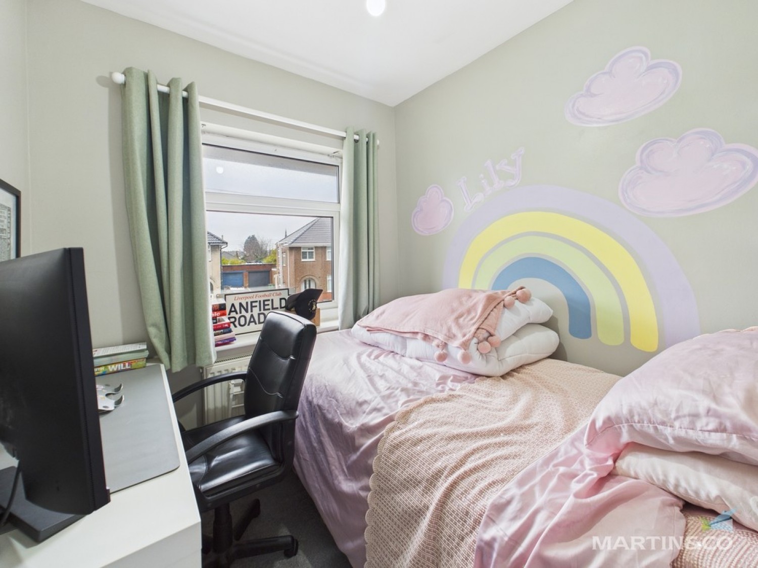 3 bedroom House in Kensington Gardens, Moreton, Wirral