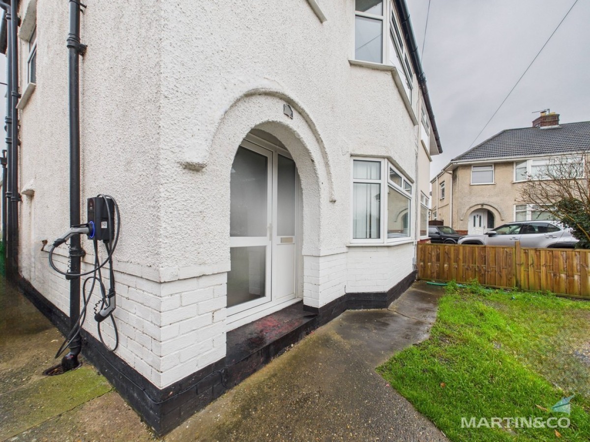 Kensington Gardens, Moreton, Wirral