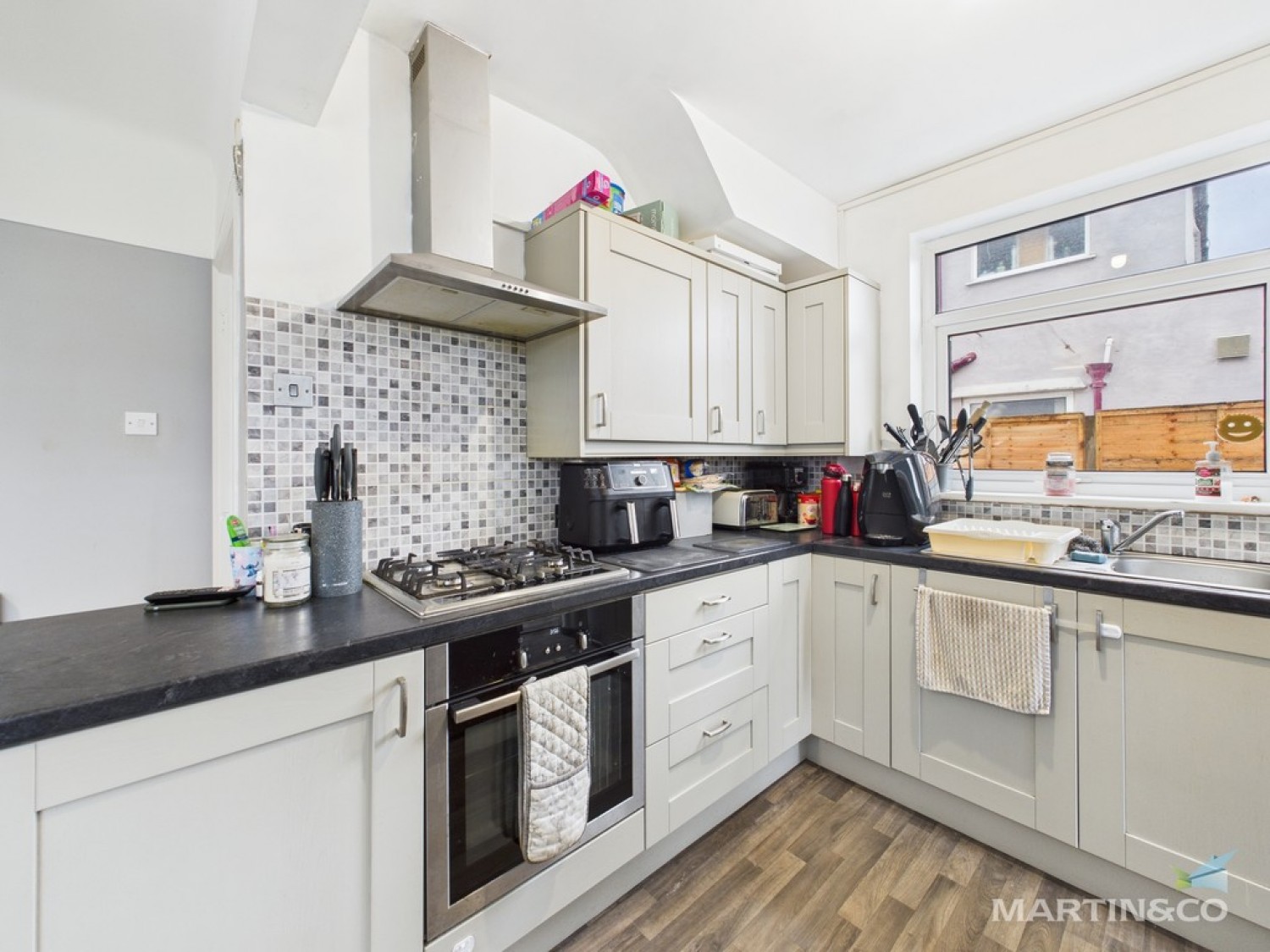 3 bedroom House in Kensington Gardens, Moreton, Wirral