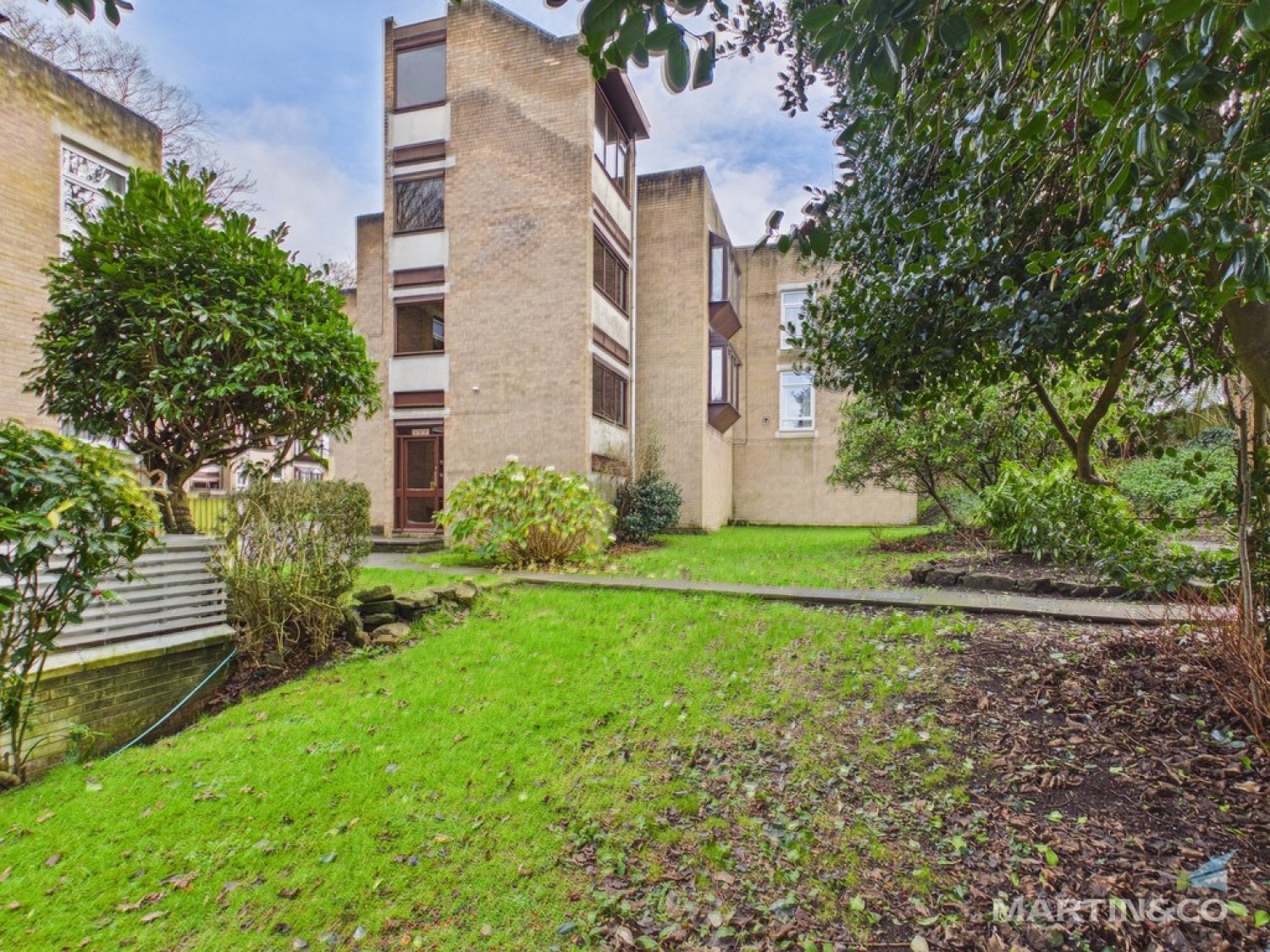 2 bedroom Flat for Sale Oxton, Prenton, Merseyside