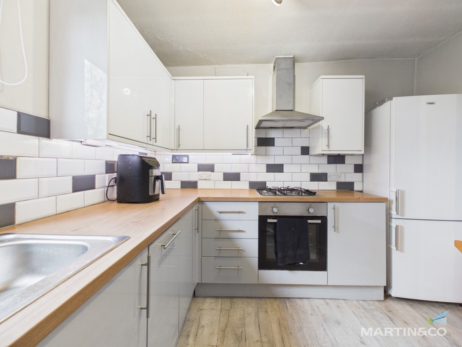 2 bedroom Flat for Sale Oxton, Prenton, Merseyside