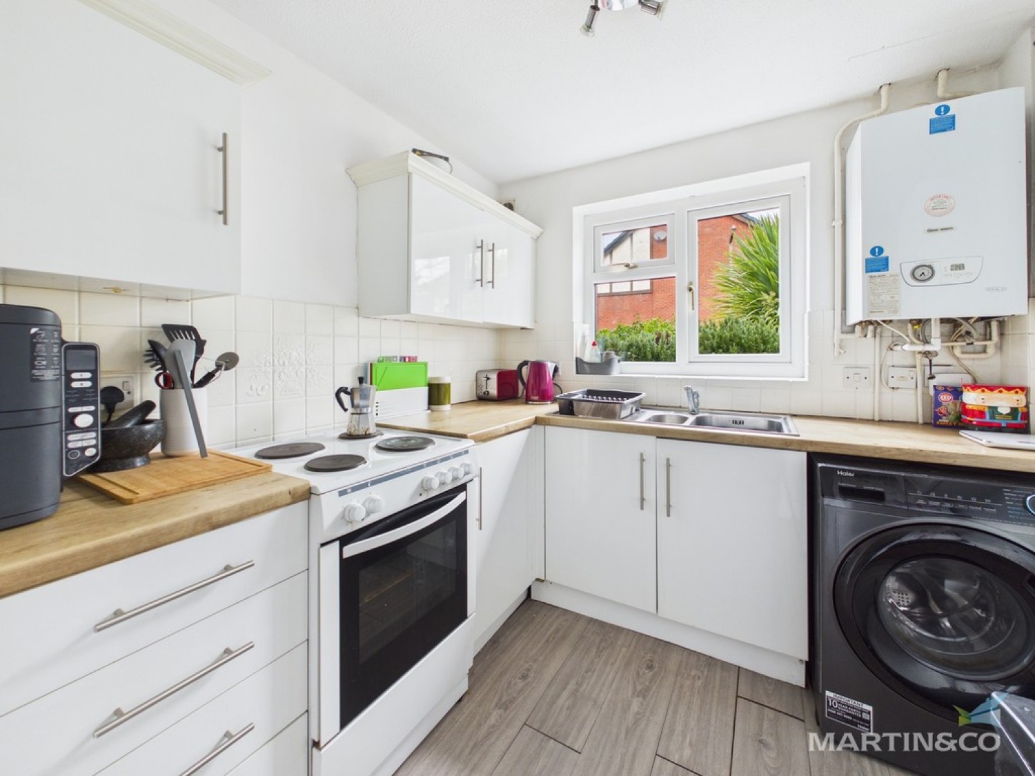 2 bedroom House for Sale Stoneleigh Grove, Rock Ferry