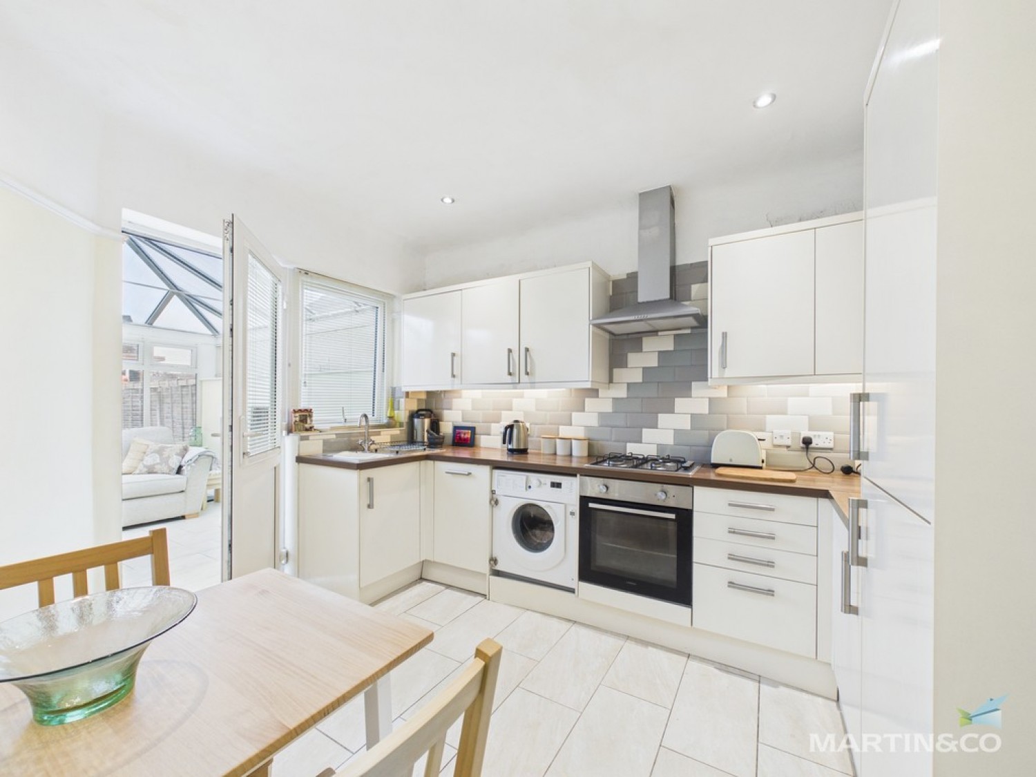 2 bedroom Bungalow for Sale Douglas Drive, Moreton, Wirral